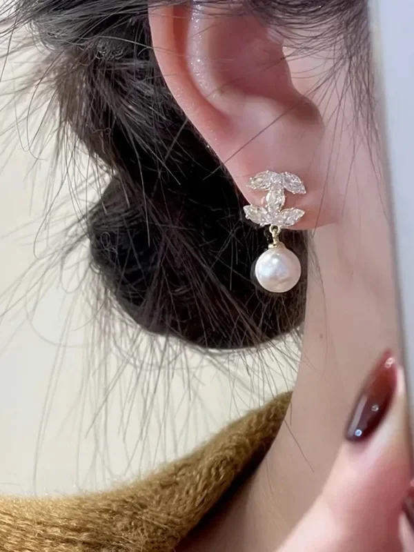 Elegant Pearl Letter Stud Earrings for Women
