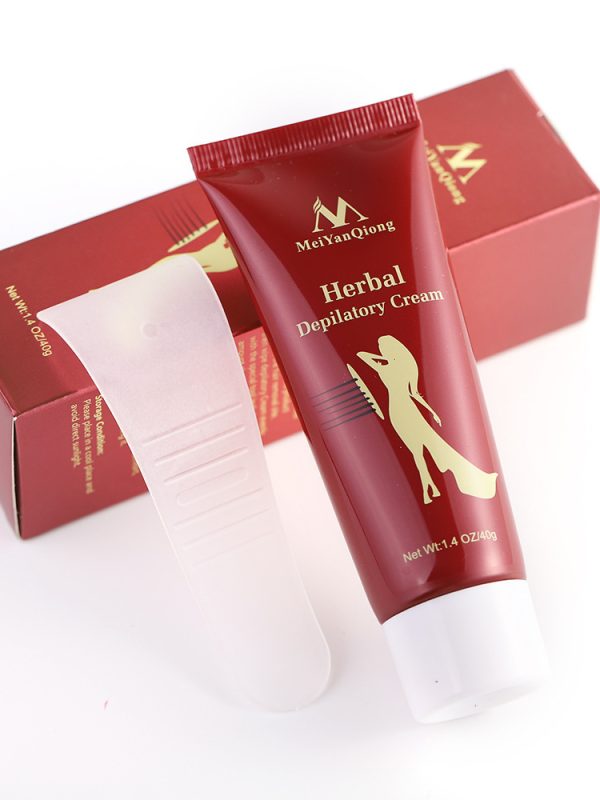 Universal 40ml Moisturizing Nourishing Body Cream