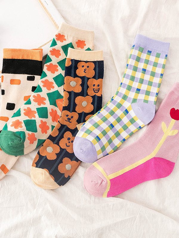 Socks Female Mid-tube Ins Four Seasons Moroccan Wild Socks Tide Socks Street Socks