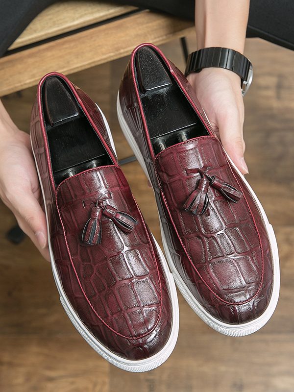 Men's Business Casual Sneakers Plus Size Leather Shoes Men