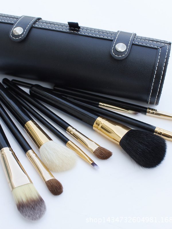 Barrel makeup brush set