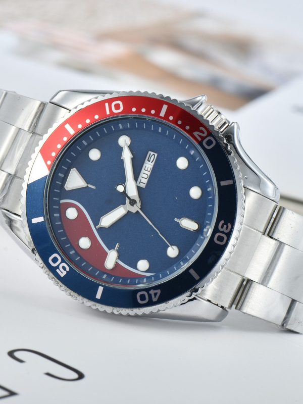Men's Fashion Silicone Strap Double Calendar Quartz Watch