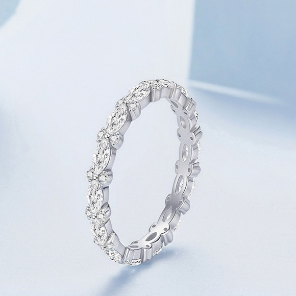 Exquisite Shining Zircon Single Ring Female Elegant Charm