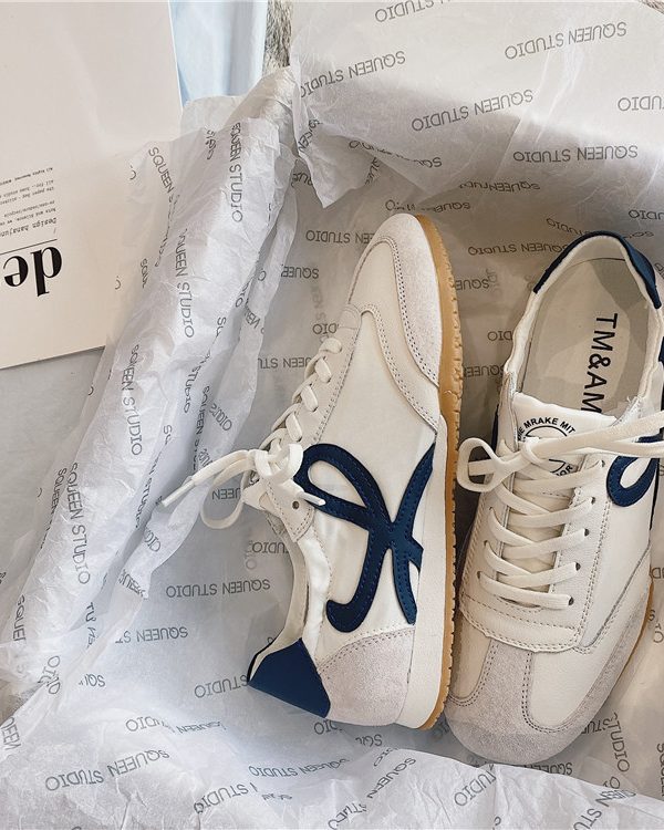 Women's Classic Sneaker Flat Shoes