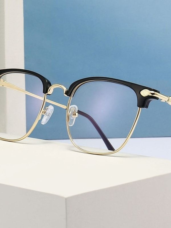 Blue-light-blocking Reading Glasses
