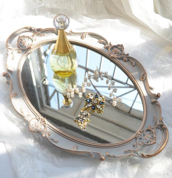Retro mirror tray