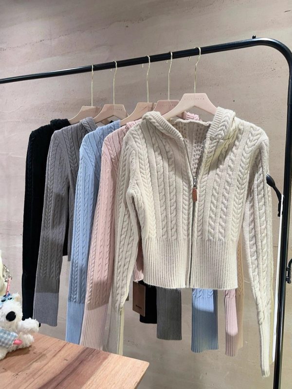 Soft Textured Knitted Hoodie With A Lazy Korean-style Zip-up Design